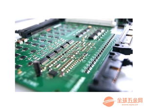 三轴自动滴胶机在电子元件封装领域的核心应用与技术咨询要点